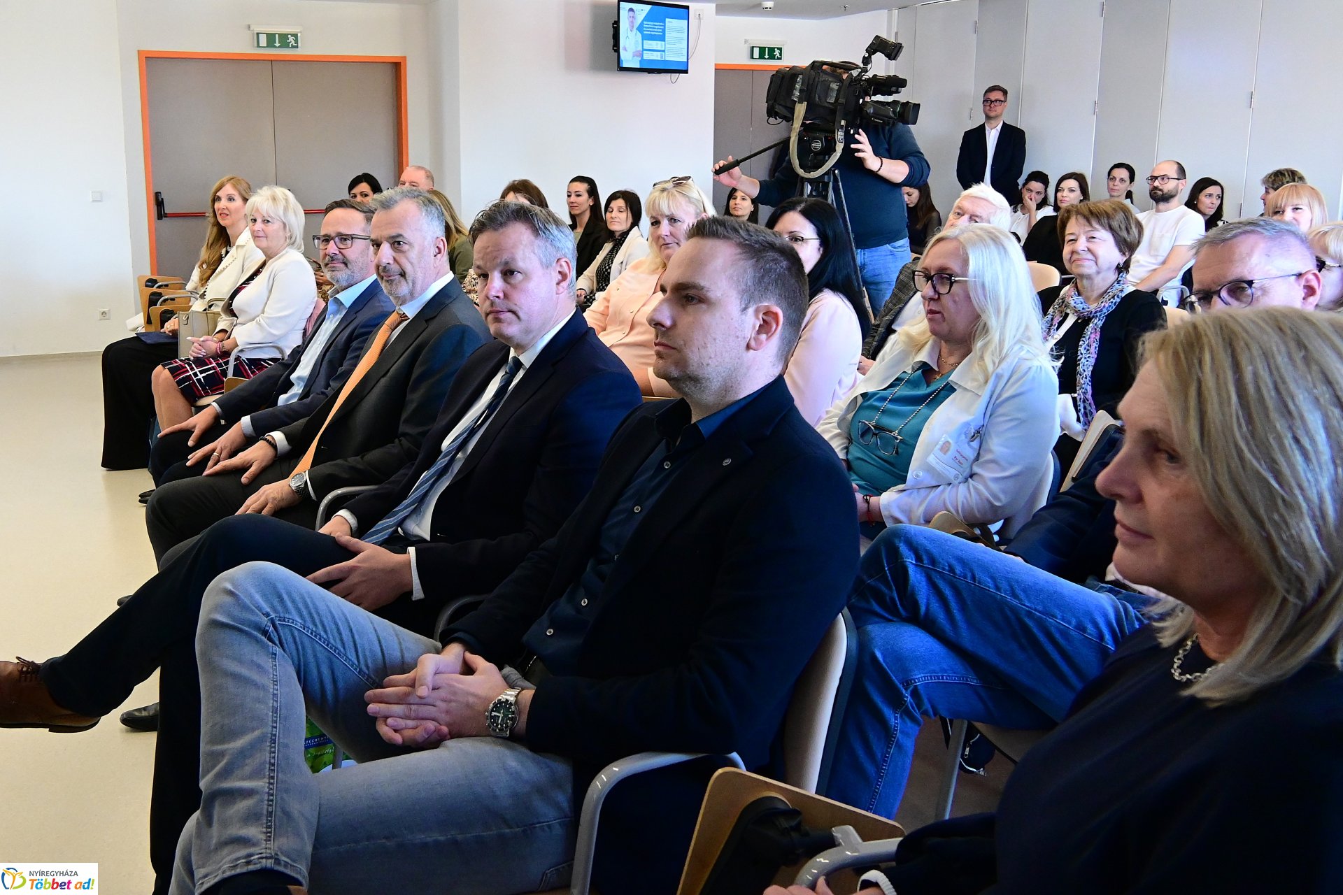 Hospitals projektnyitó