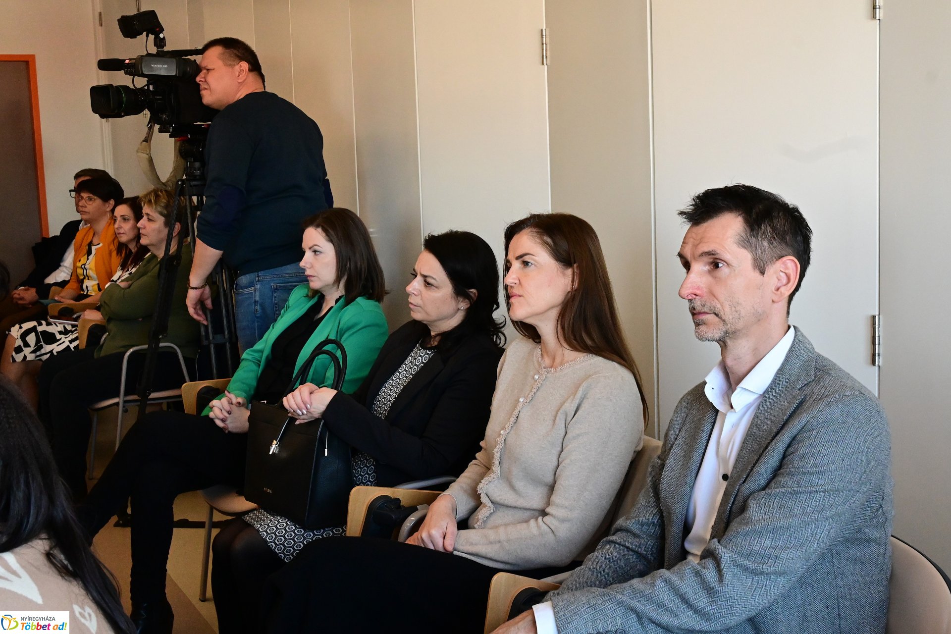 Hospitals projektnyitó