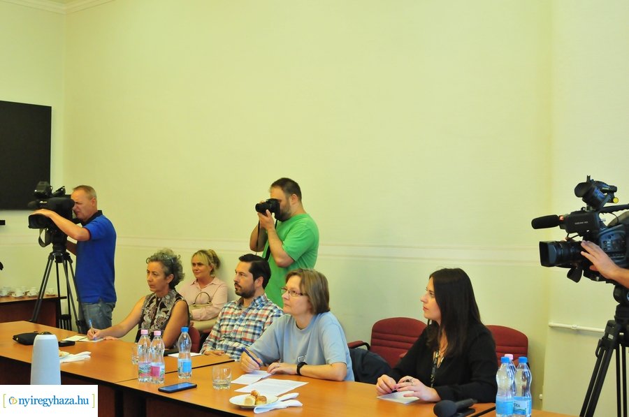 Hübner adomány a kórháznak 20230904