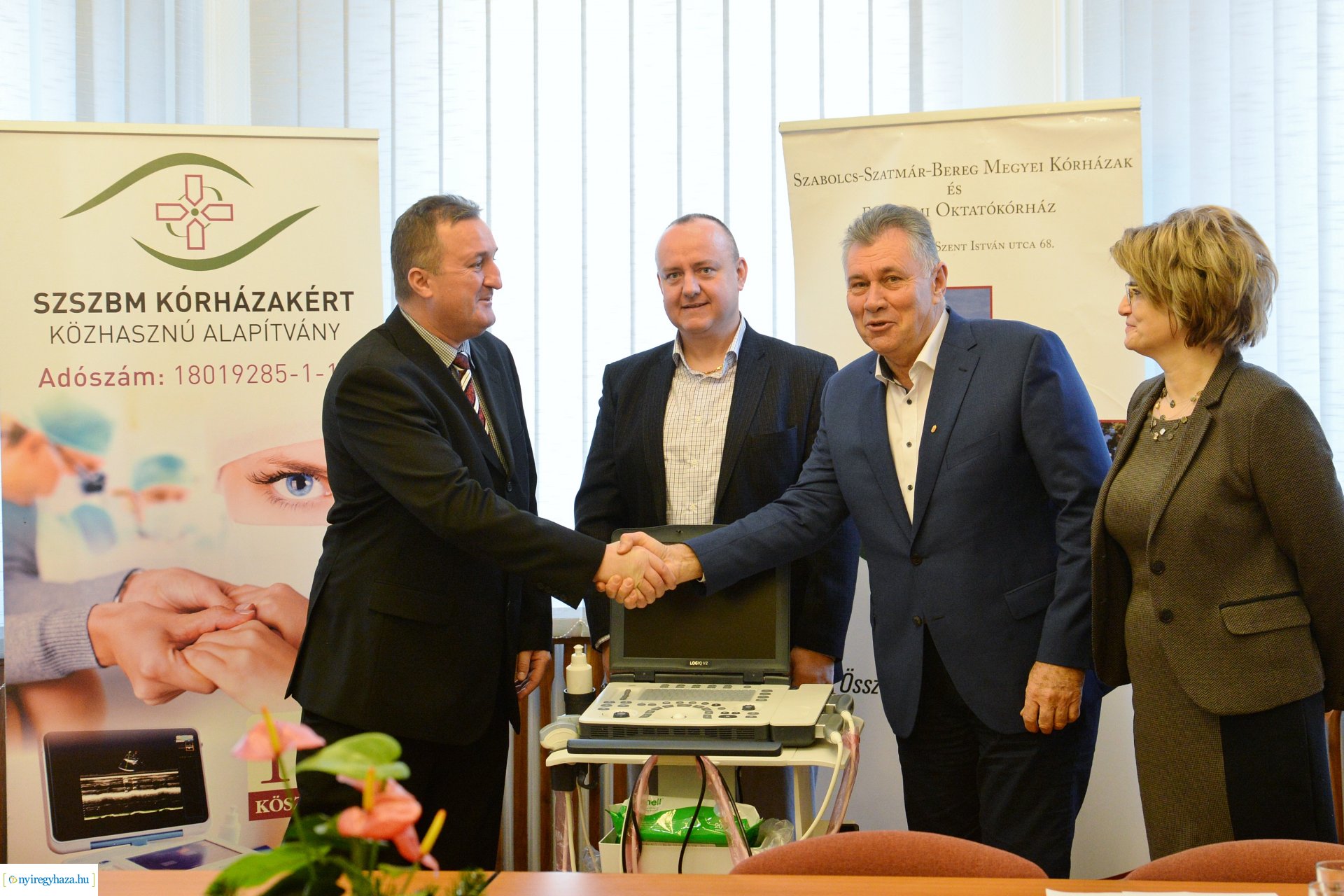 Hübner-H Kft.  adomány a kórháznak