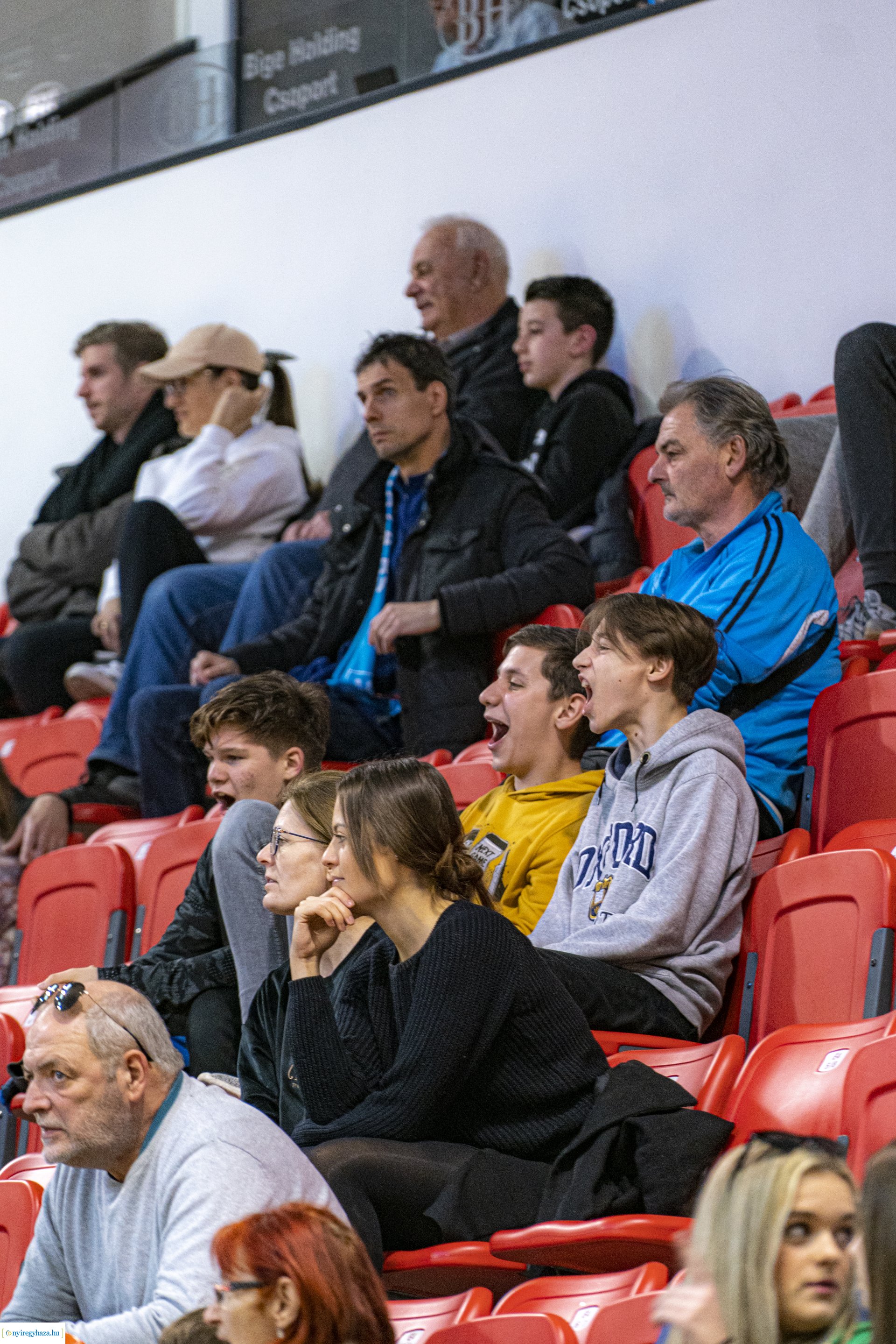 Hübner Nyíregyháza BS - Budapesti Honvéd Sportegyesület kosárlabda mérkőzés a Continental Arénában