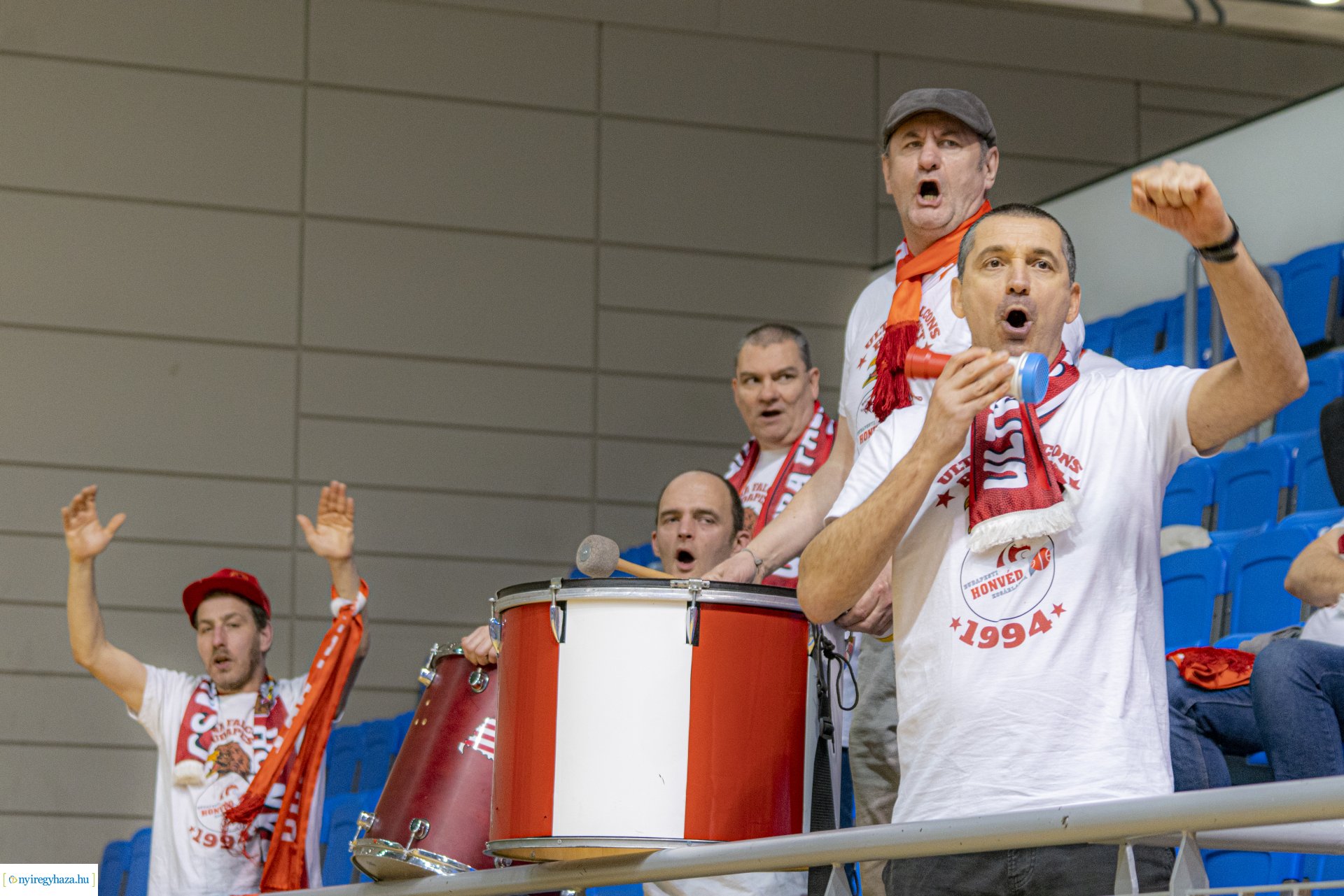 Hübner Nyíregyháza BS - Budapesti Honvéd Sportegyesület kosárlabda mérkőzés a Continental Arénában