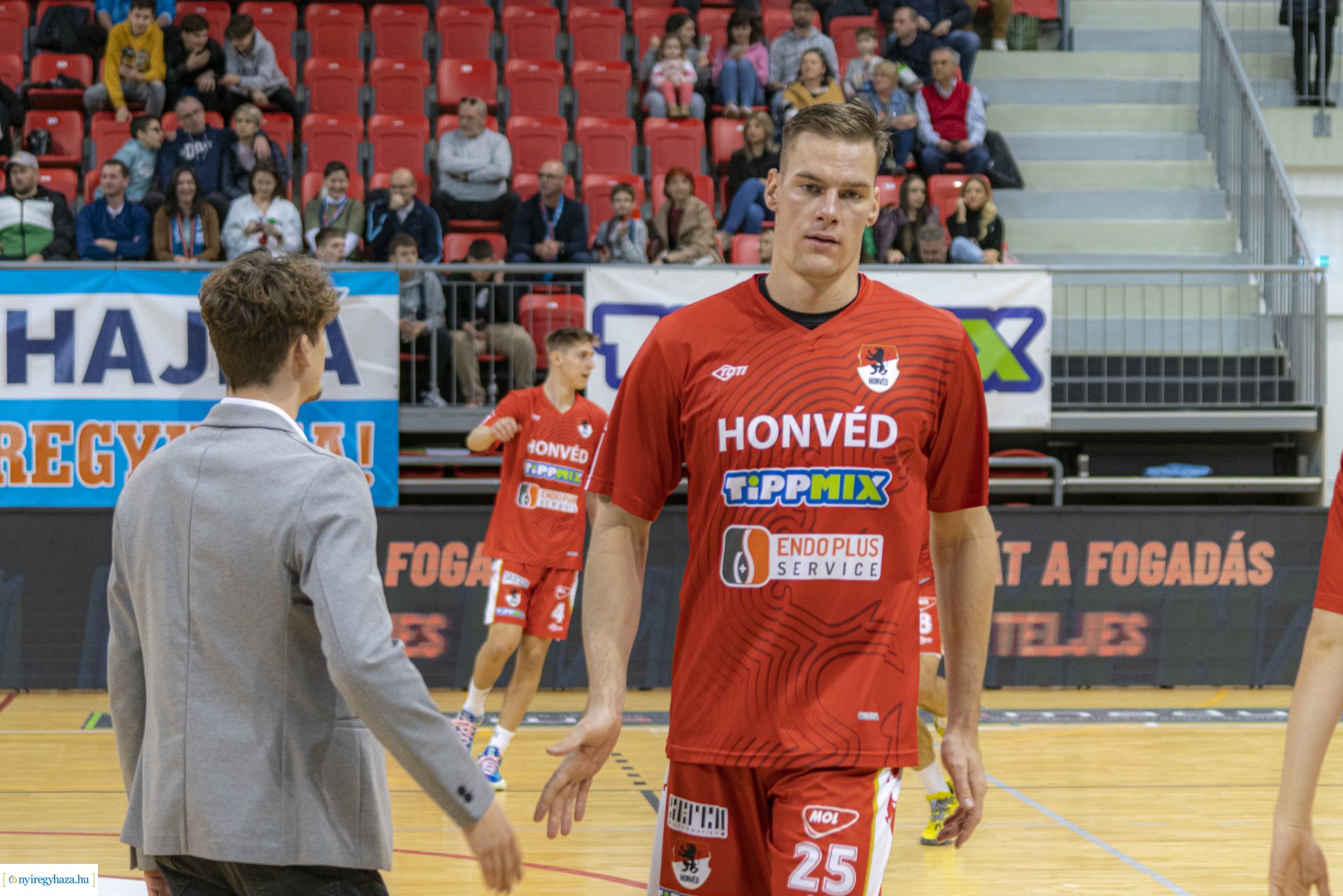 Hübner Nyíregyháza BS - Budapesti Honvéd Sportegyesület kosárlabda mérkőzés a Continental Arénában