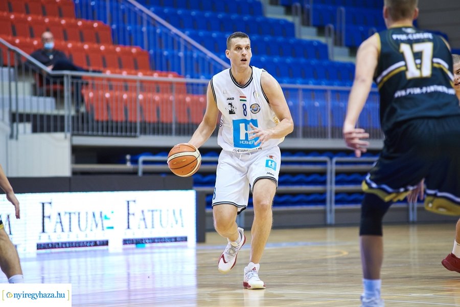 Hübner Nyíregyháza BS  -  PVSK kosárlabda mérkőzés