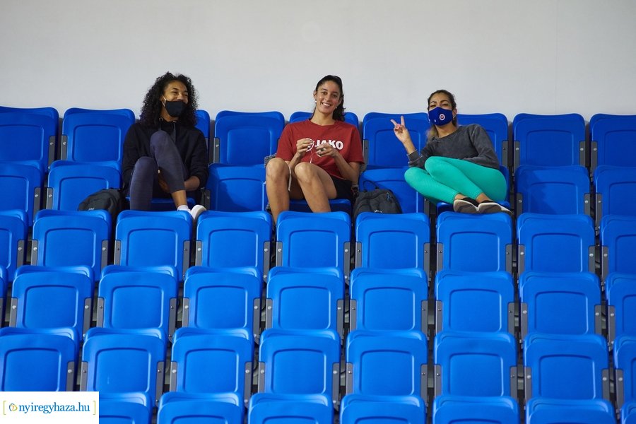 Hübner Nyíregyháza BS  -  PVSK kosárlabda mérkőzés