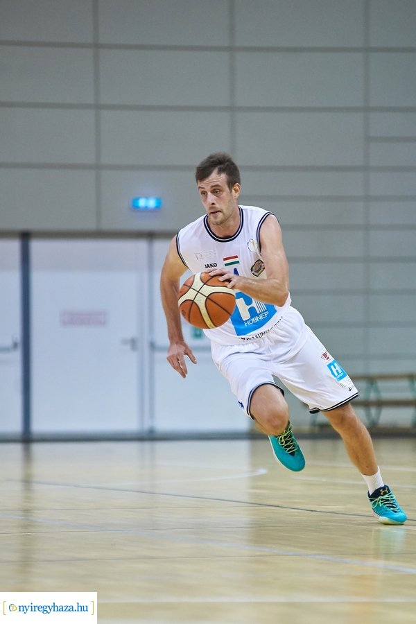 Hübner Nyíregyháza BS  -  PVSK kosárlabda mérkőzés