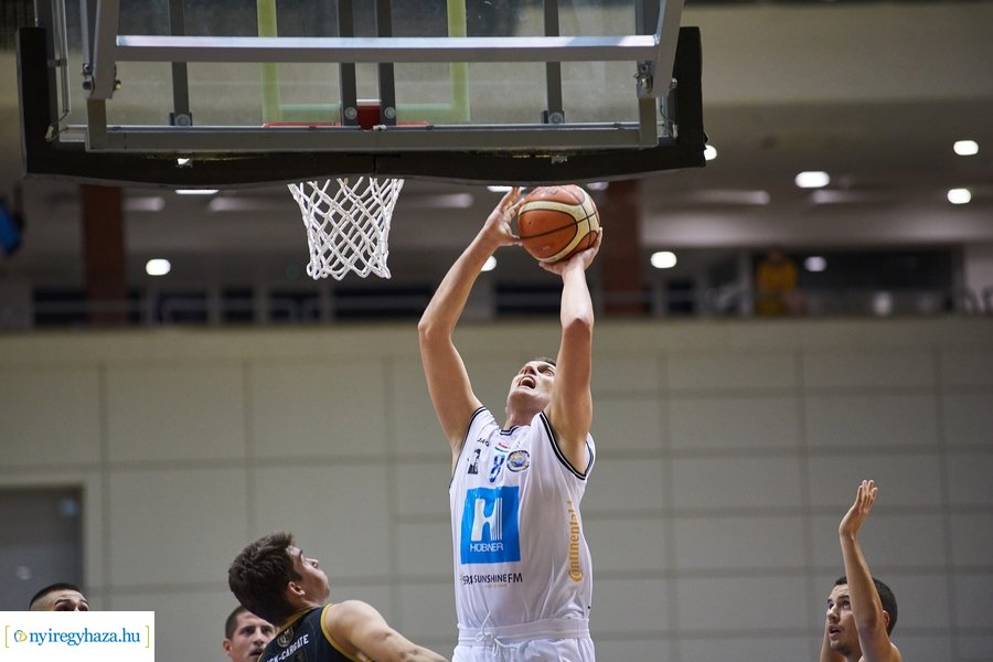 Hübner Nyíregyháza BS  -  PVSK kosárlabda mérkőzés