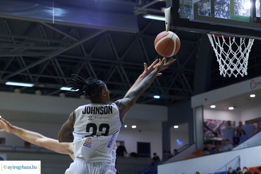 Hübner Nyíregyháza BS - PVSK Veolia kosárlabda