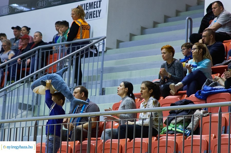 Hübner Nyíregyháza BS - PVSK Veolia kosárlabda