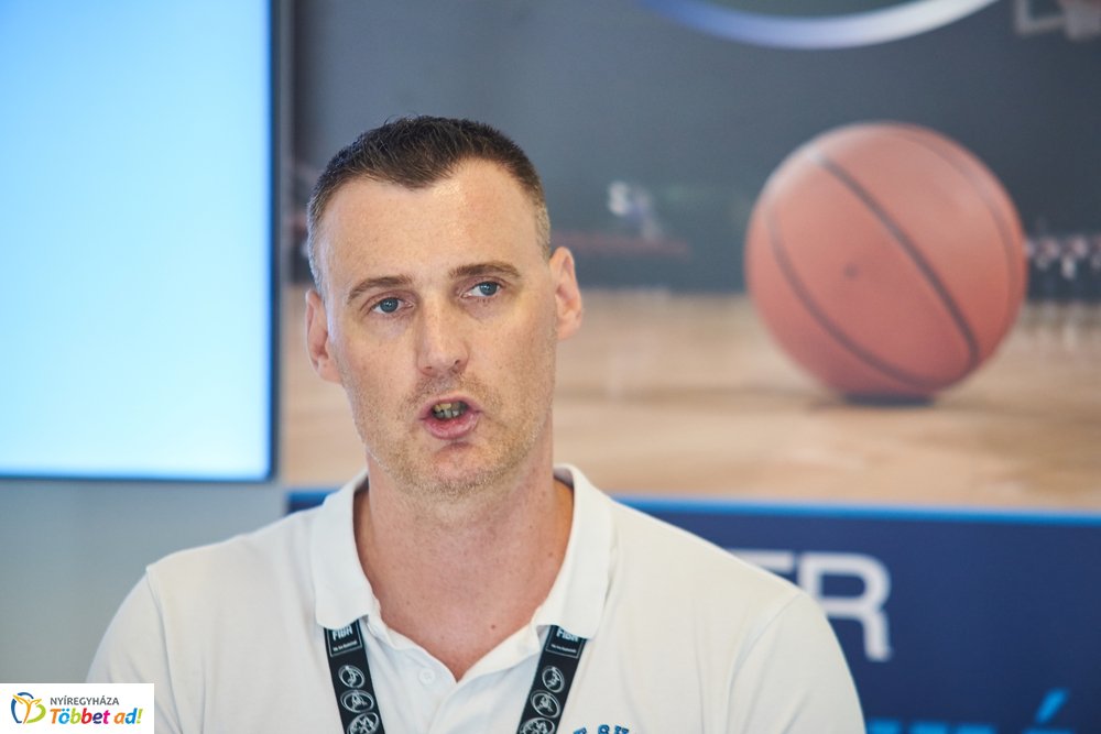 Hübner Nyíregyháza BS sajtótájékoztató