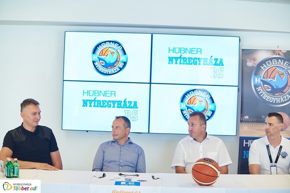 Hübner Nyíregyháza BS sajtótájékoztató