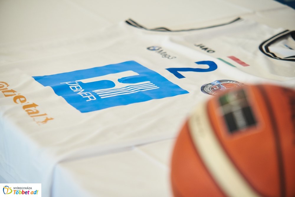 Hübner Nyíregyháza BS sajtótájékoztató