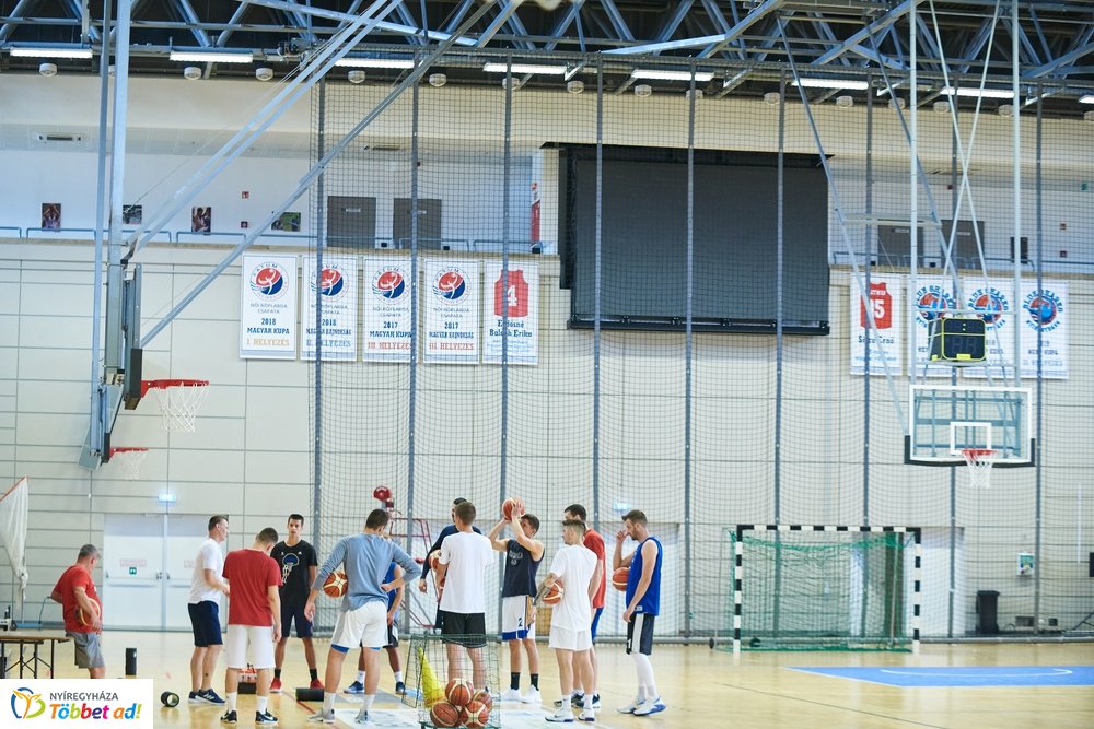 Hübner Nyíregyháza BS sajtótájékoztató