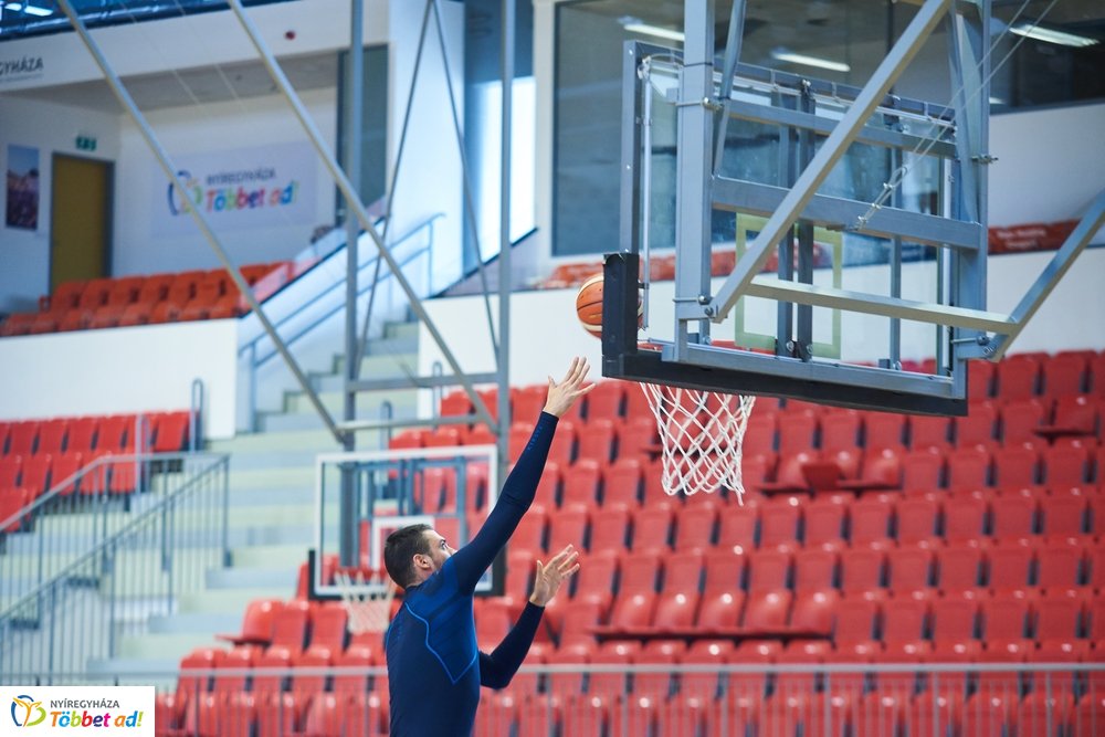 Hübner Nyíregyháza BS sajtótájékoztató