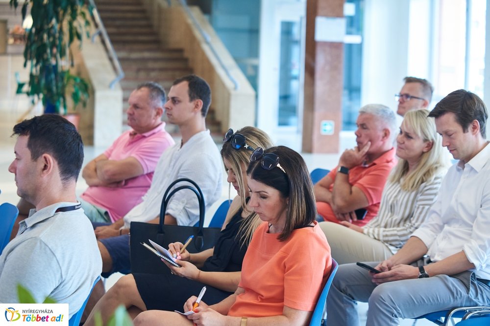 Hübner Nyíregyháza BS sajtótájékoztató