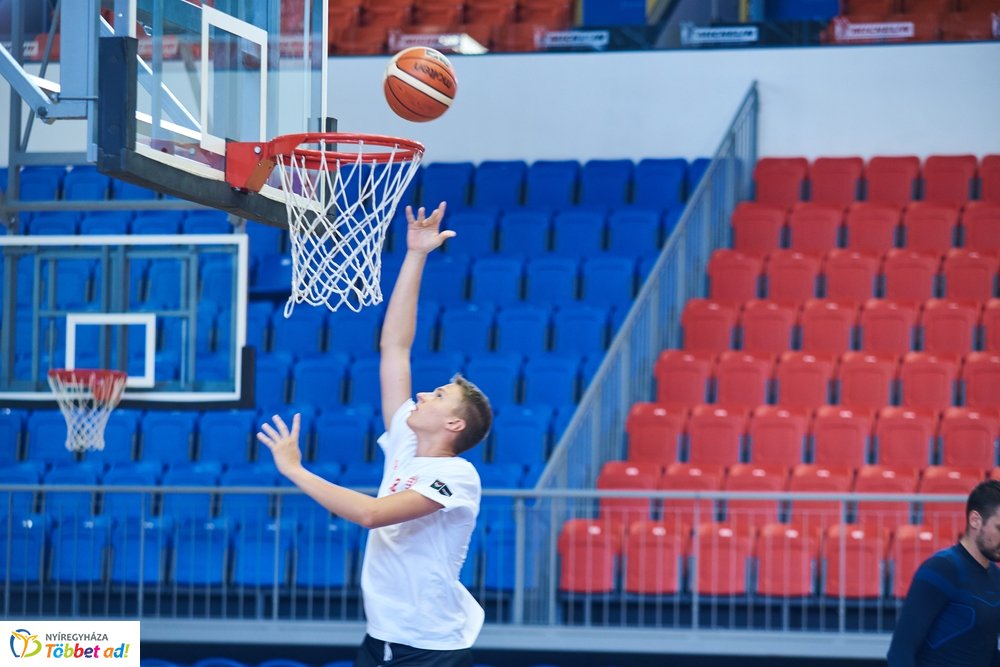 Hübner Nyíregyháza BS sajtótájékoztató