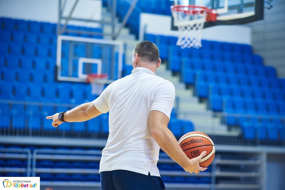 Hübner Nyíregyháza BS sajtótájékoztató