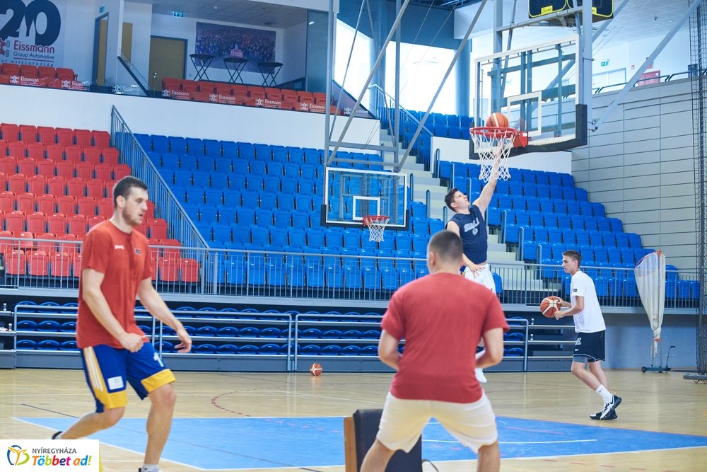 Hübner Nyíregyháza BS sajtótájékoztató