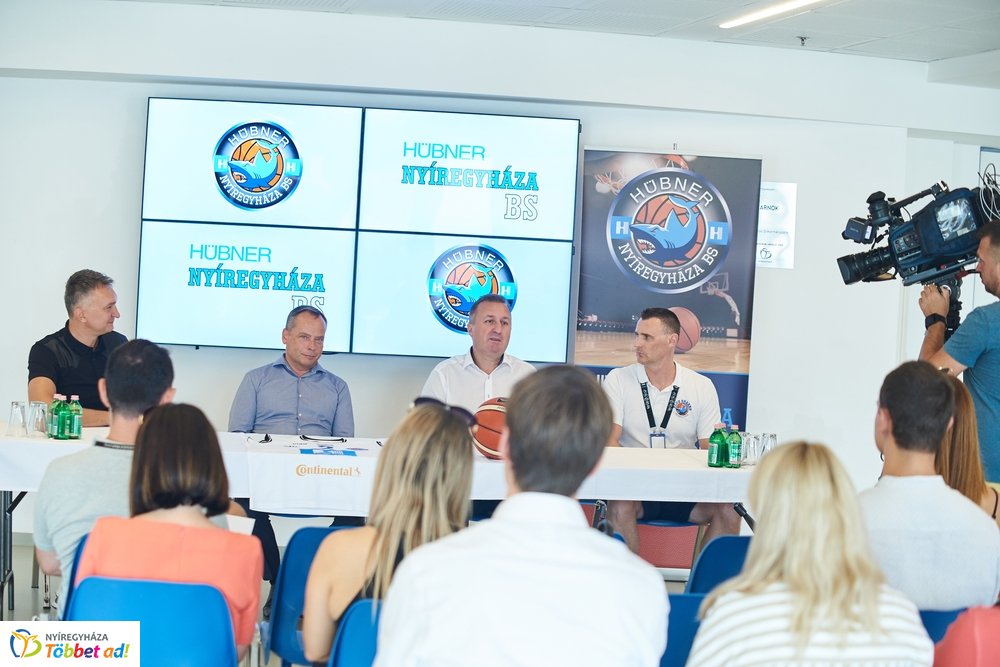 Hübner Nyíregyháza BS sajtótájékoztató