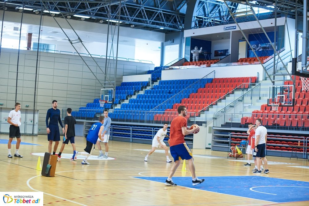 Hübner Nyíregyháza BS sajtótájékoztató