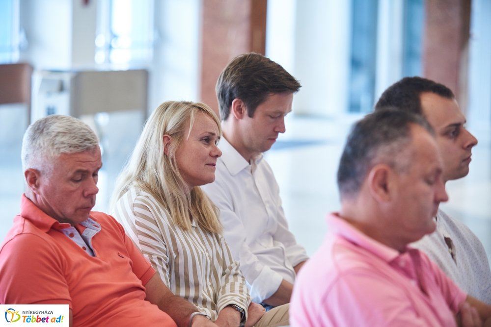 Hübner Nyíregyháza BS sajtótájékoztató