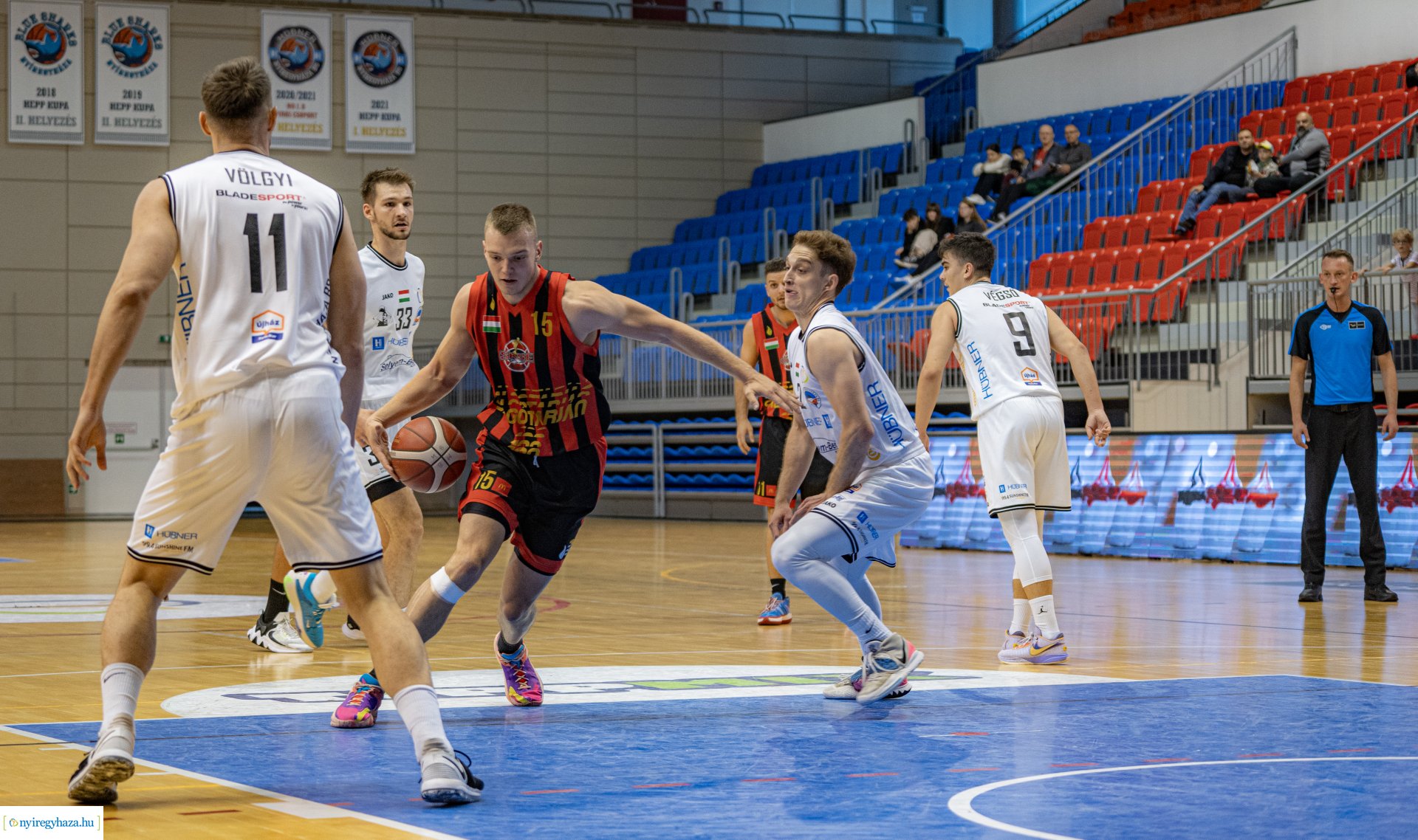 Hübner Nyíregyháza BS - Salgótarjáni KSE NBI/B férfi bajnoki kosárlabda mérkőzés
