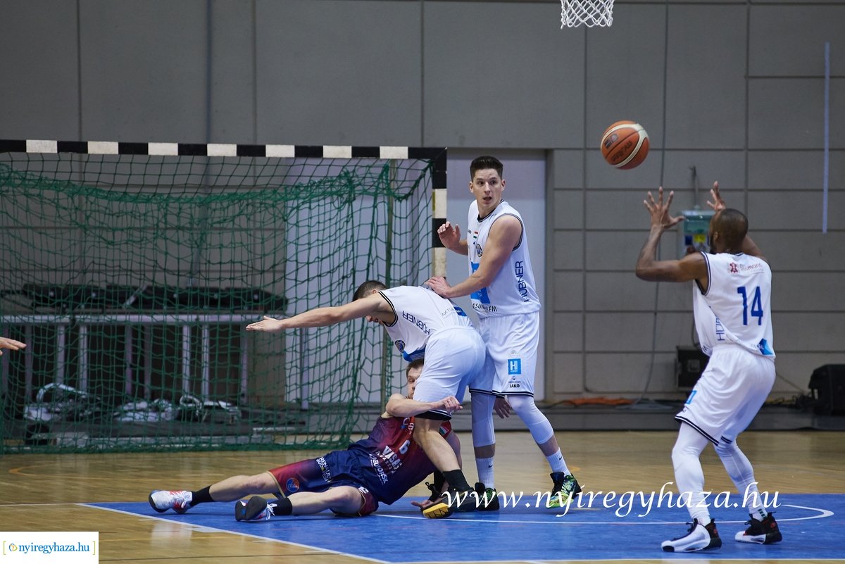 Hübner-Nyíregyháza BS - Vasas Akadémia kosárlabda