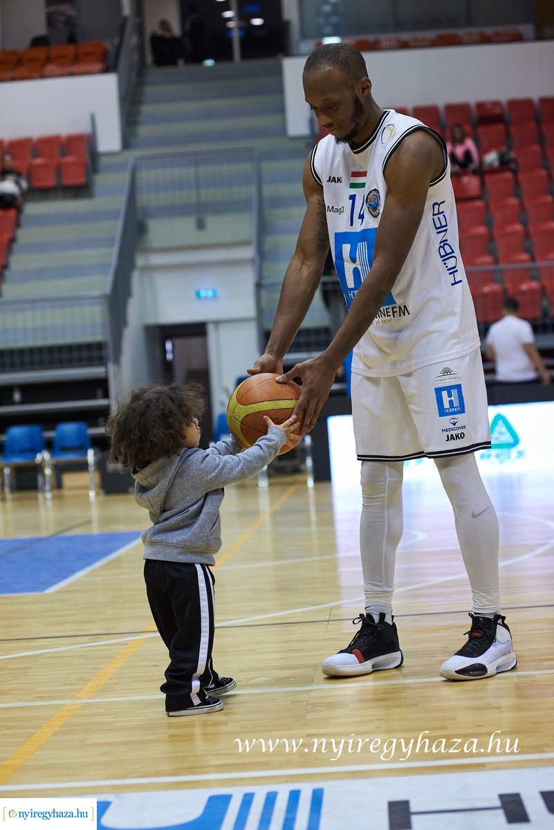 Hübner-Nyíregyháza BS - Vasas Akadémia kosárlabda