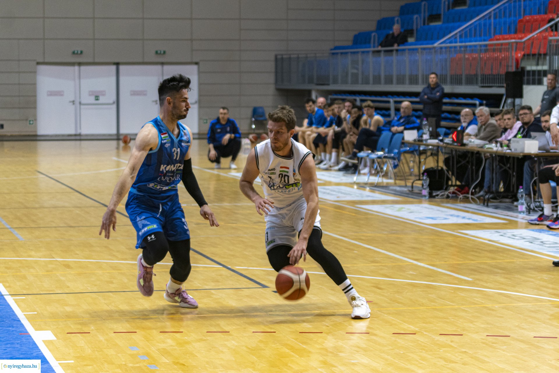 Hübner Nyiregyháza BS vs Kaposvari Kosárladba klub mérkőzése a Continental Arénában