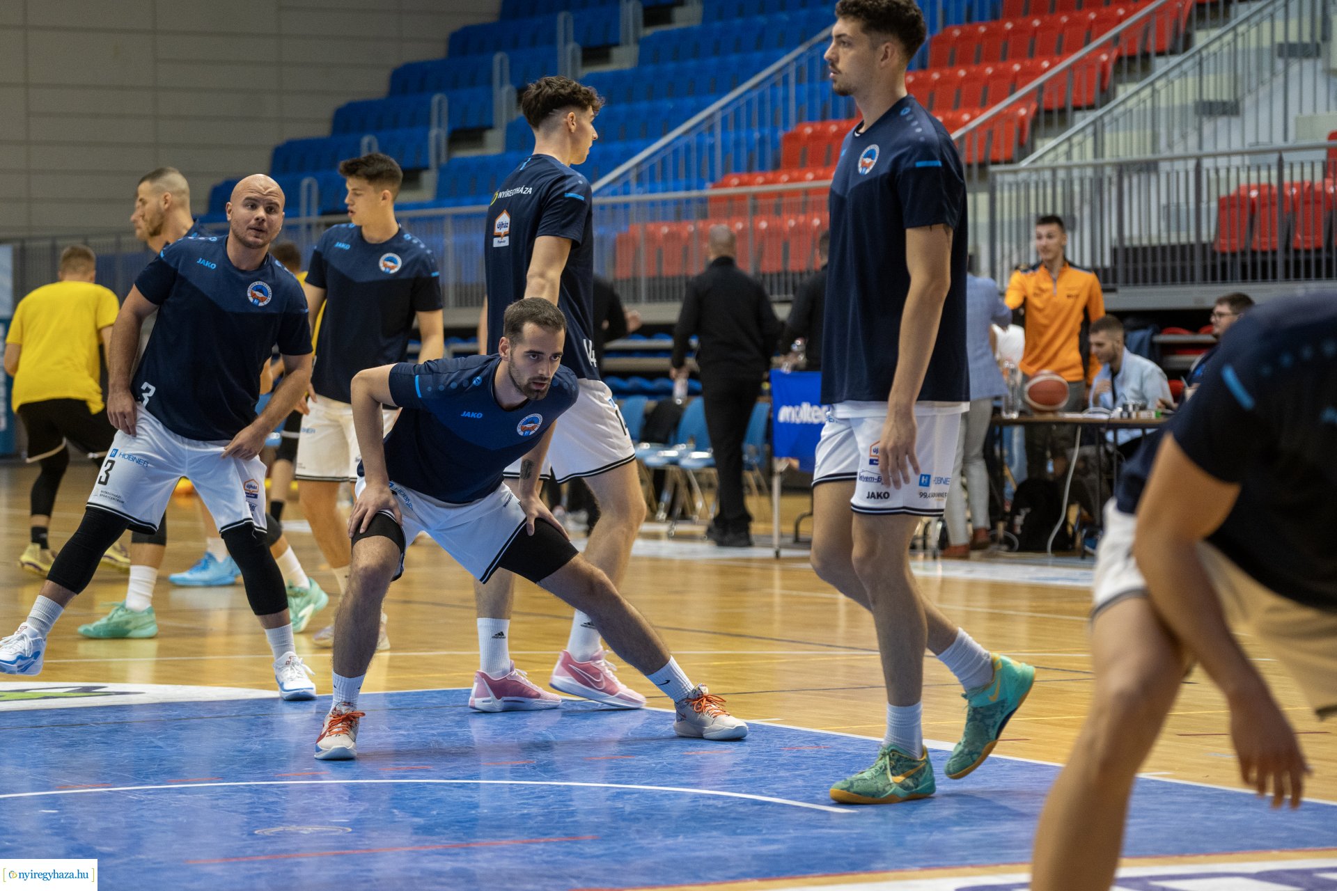 Hübner Nyíregyháza BS vs Óbudai Kaszások kosárlabda mérkőzés a Continental Arénában