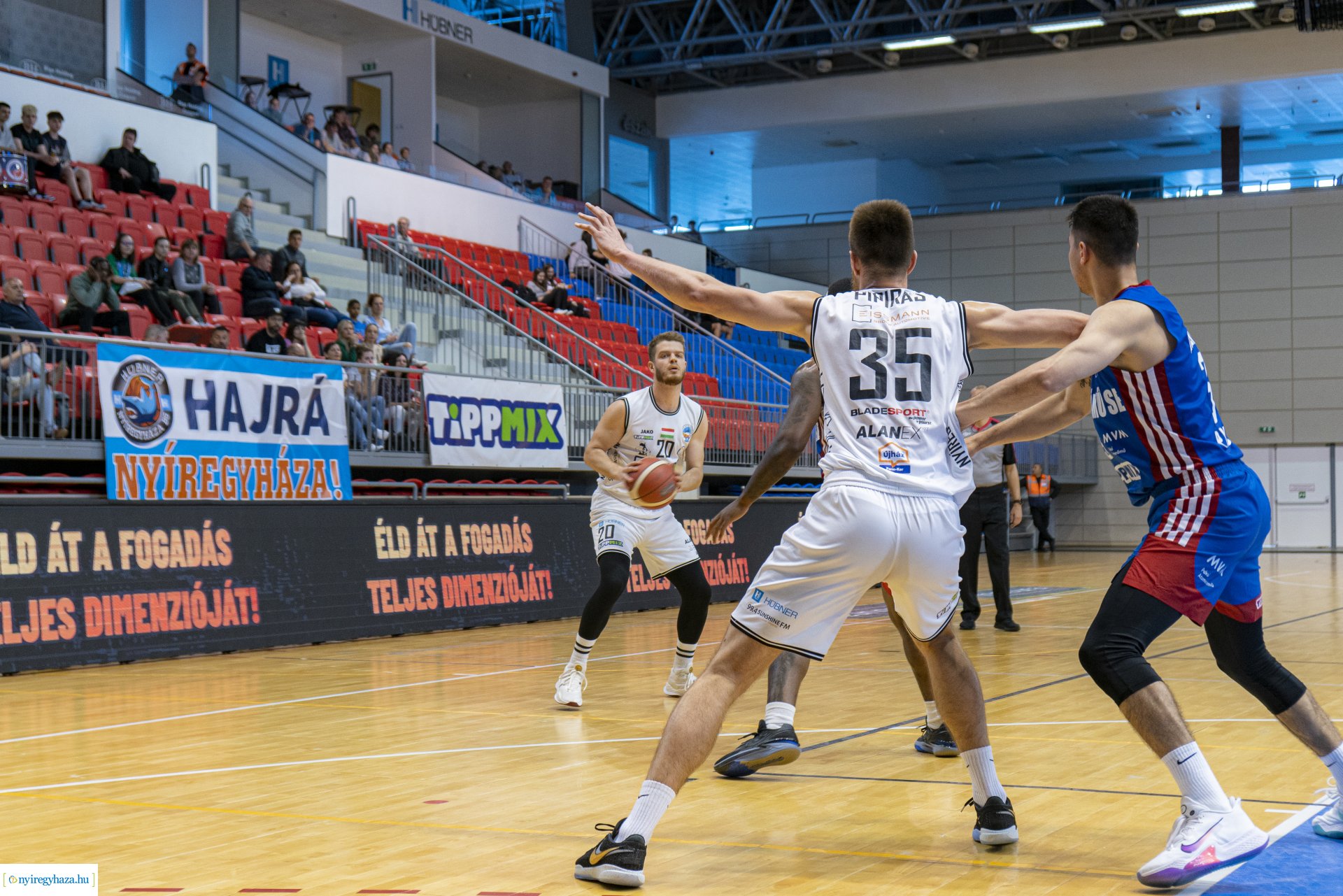 Hübner Nyíregyháza BS–Atomerőmű SE