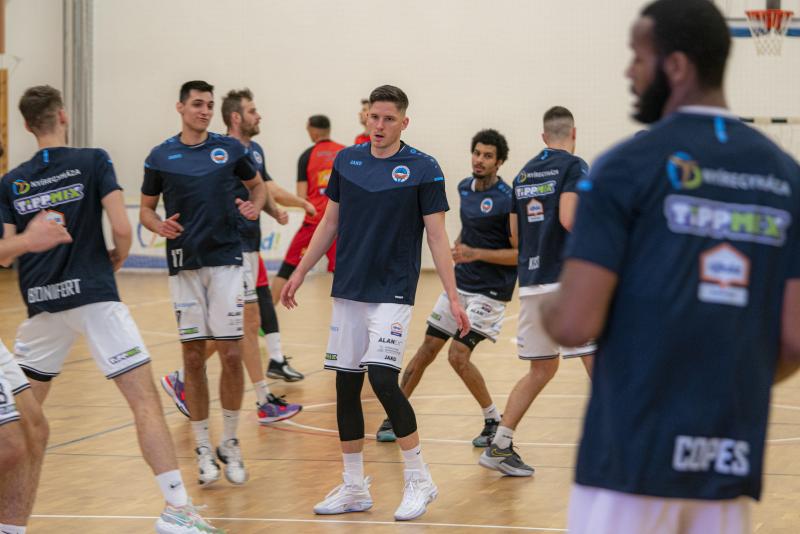 Hübner Nyíregyháza BS–MVM-OSE Lions kosárlabda mérkőzés