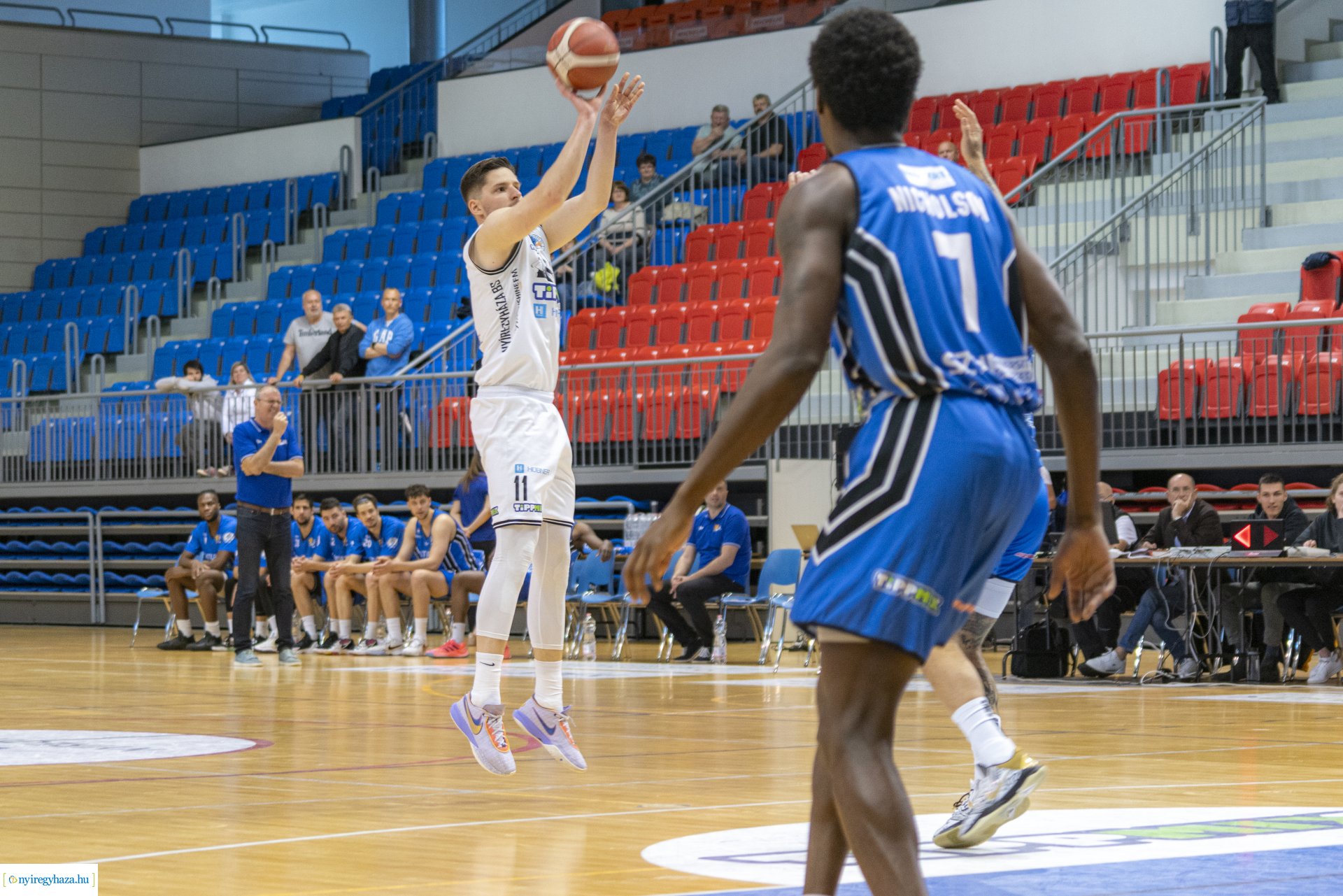 Hübner Nyíregyháza BS–Naturtex-SZTE-Szedeák kosárlabda mérkőzés