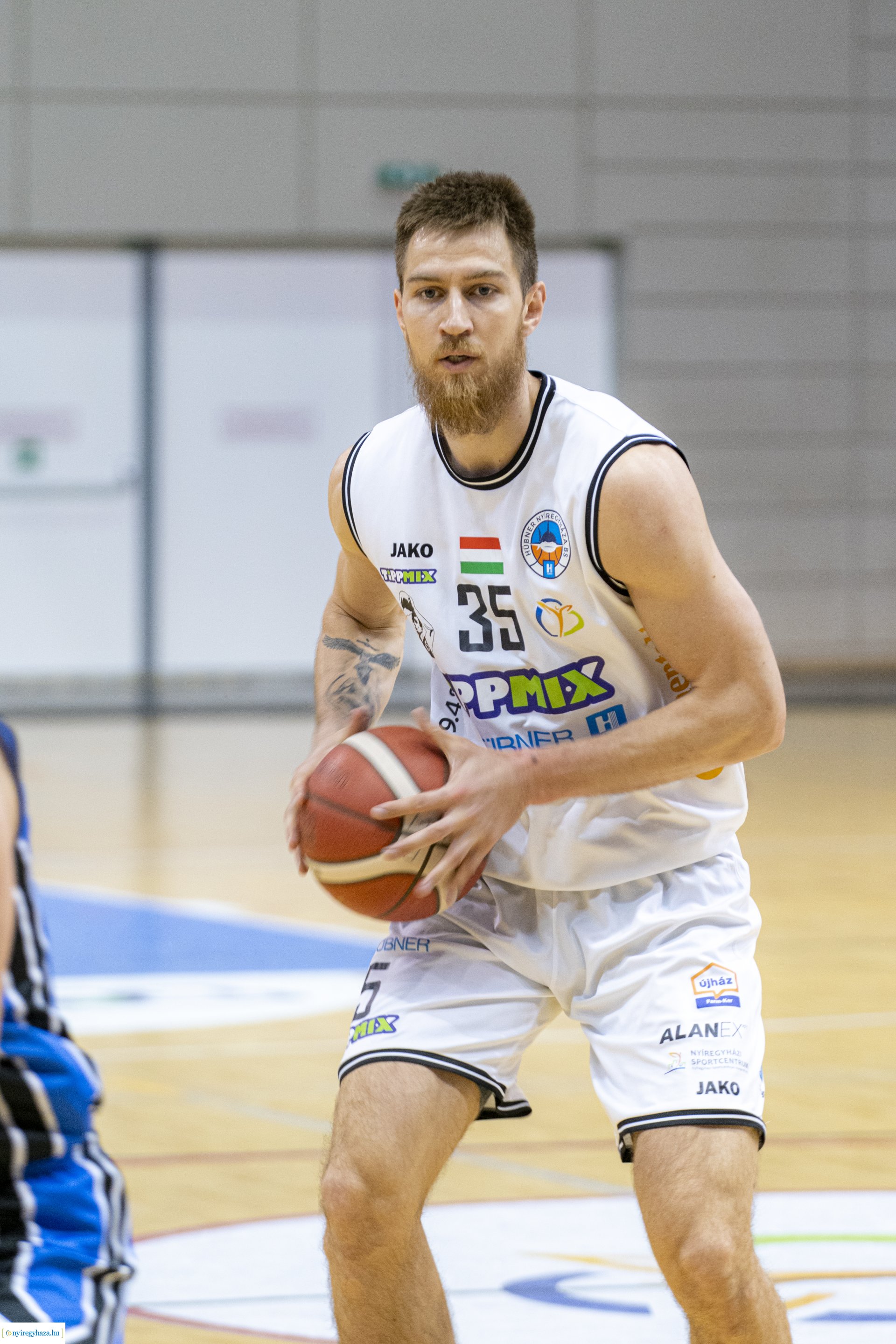 Hübner Nyíregyháza BS–Naturtex-SZTE-Szedeák kosárlabda mérkőzés