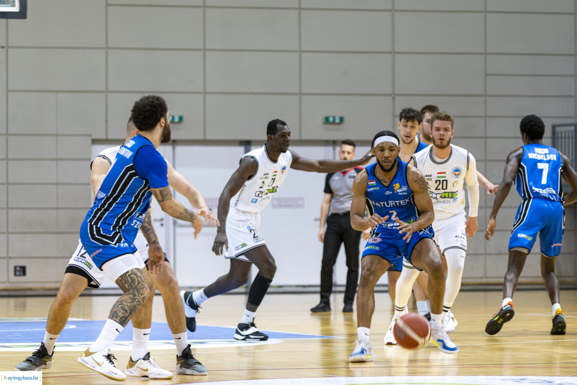 Hübner Nyíregyháza BS–Naturtex-SZTE-Szedeák kosárlabda mérkőzés
