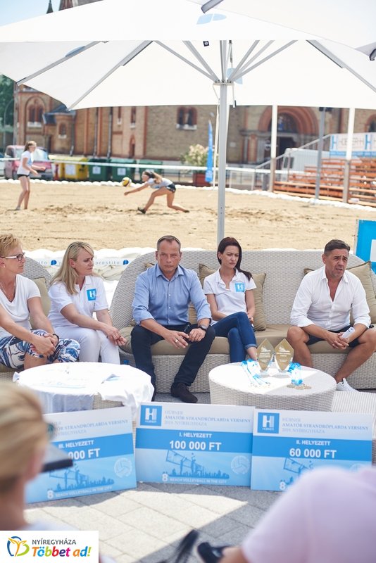 Hübner strandröpi beharangozó