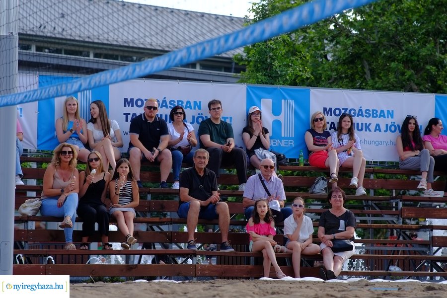 Hübner strandröpi megnyitó 2023