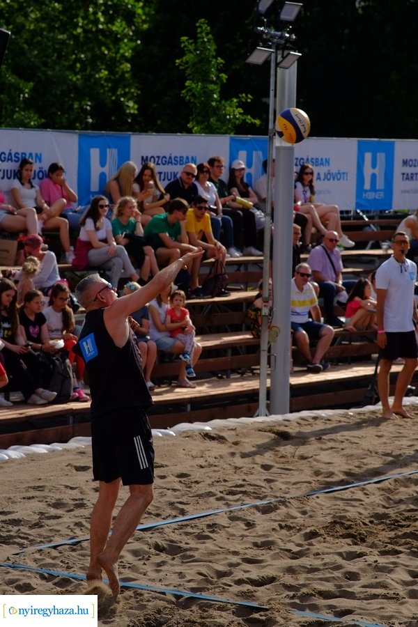 Hübner strandröpi megnyitó 2023