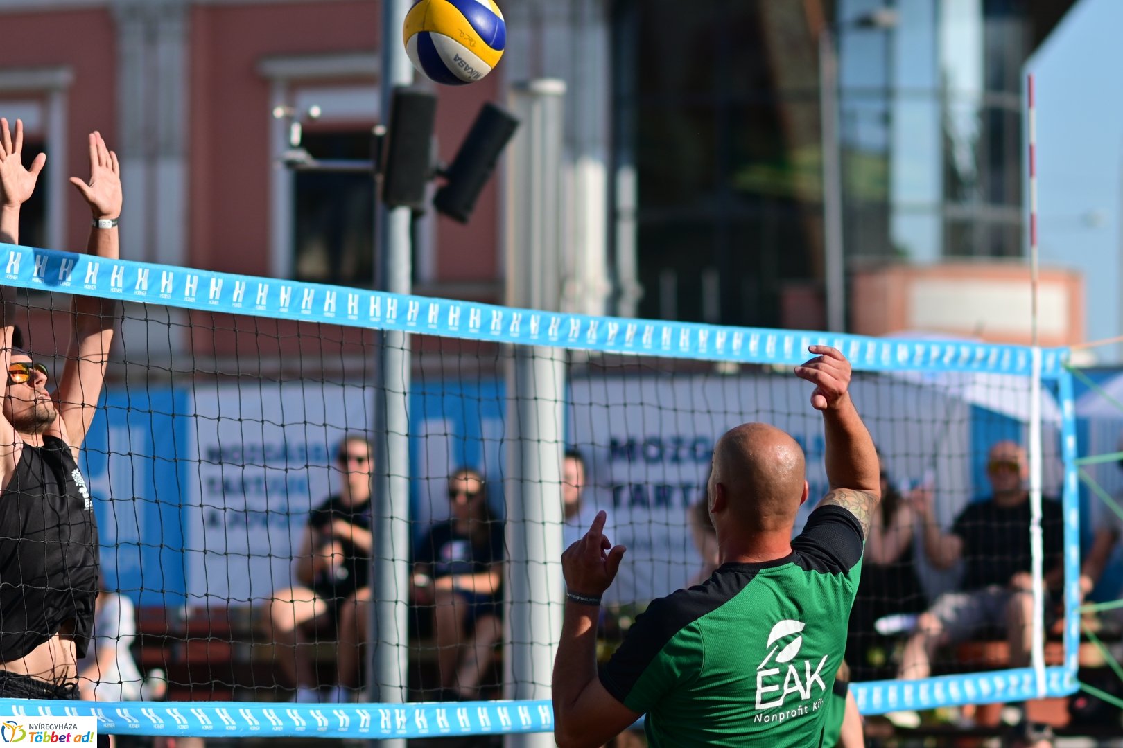 Hübner strandröplabda 2025