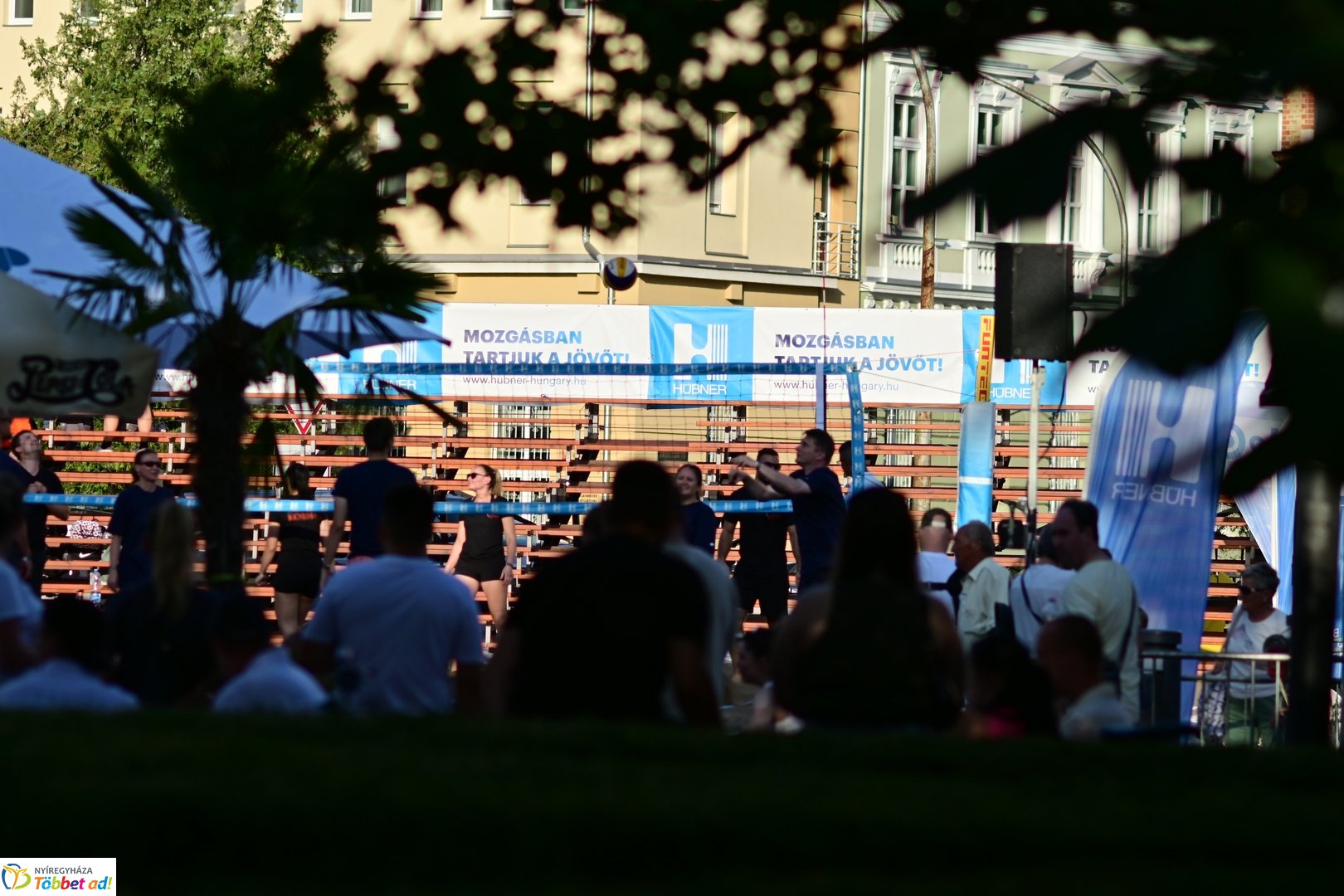 Hübner strandröplabda 2025