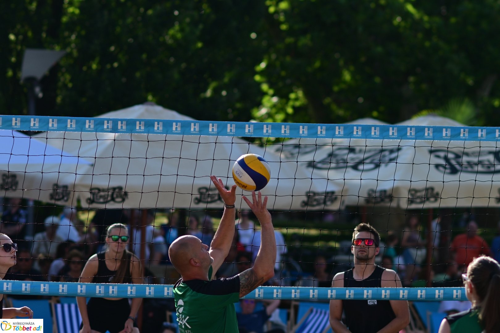 Hübner strandröplabda 2025