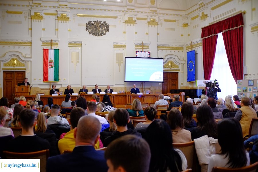 Hulladékgazdálkodási konferencia a Megyeházán 20231212