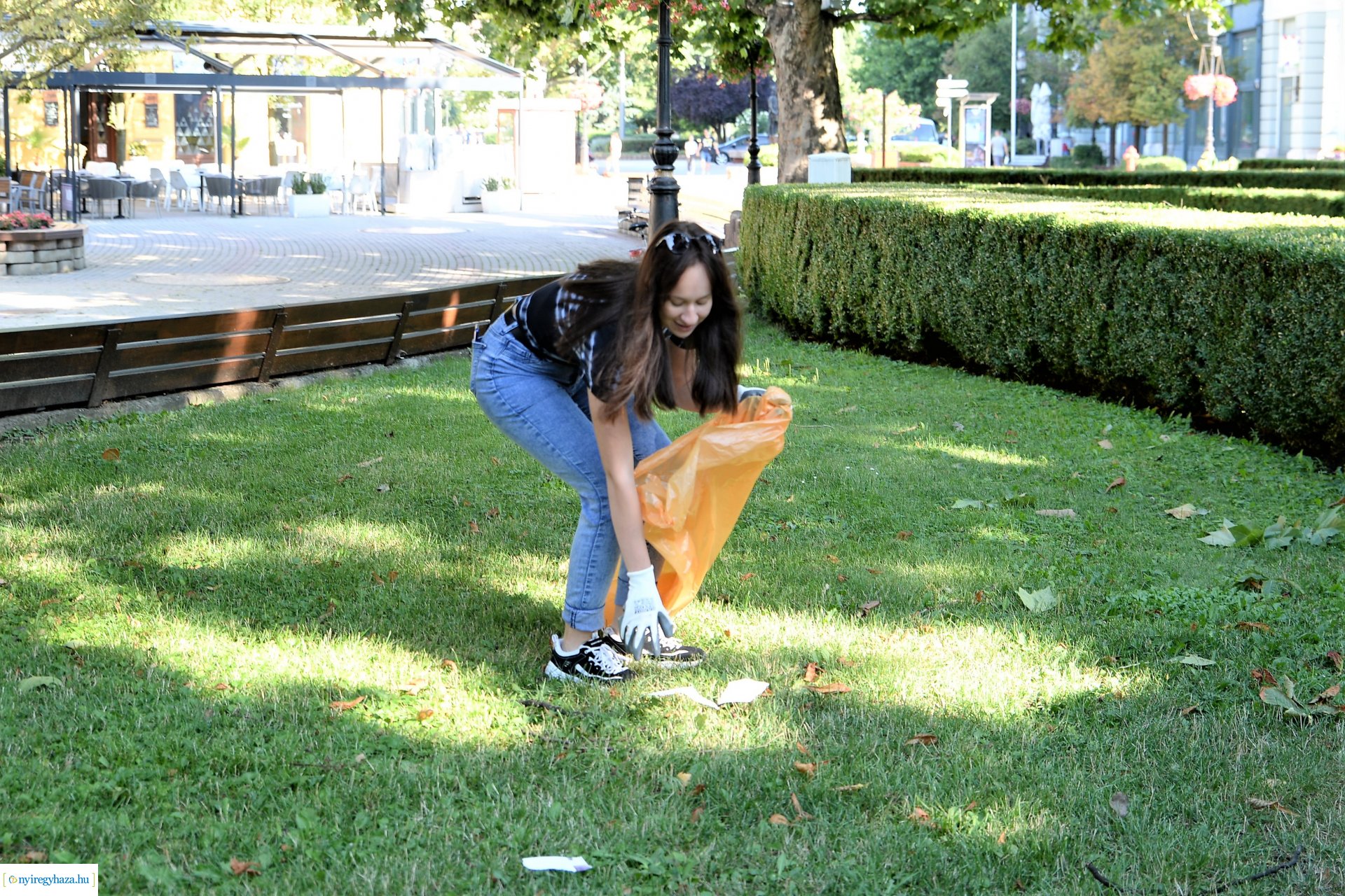 Hulladékgyűjtési akció Nyíregyháza belvárosában