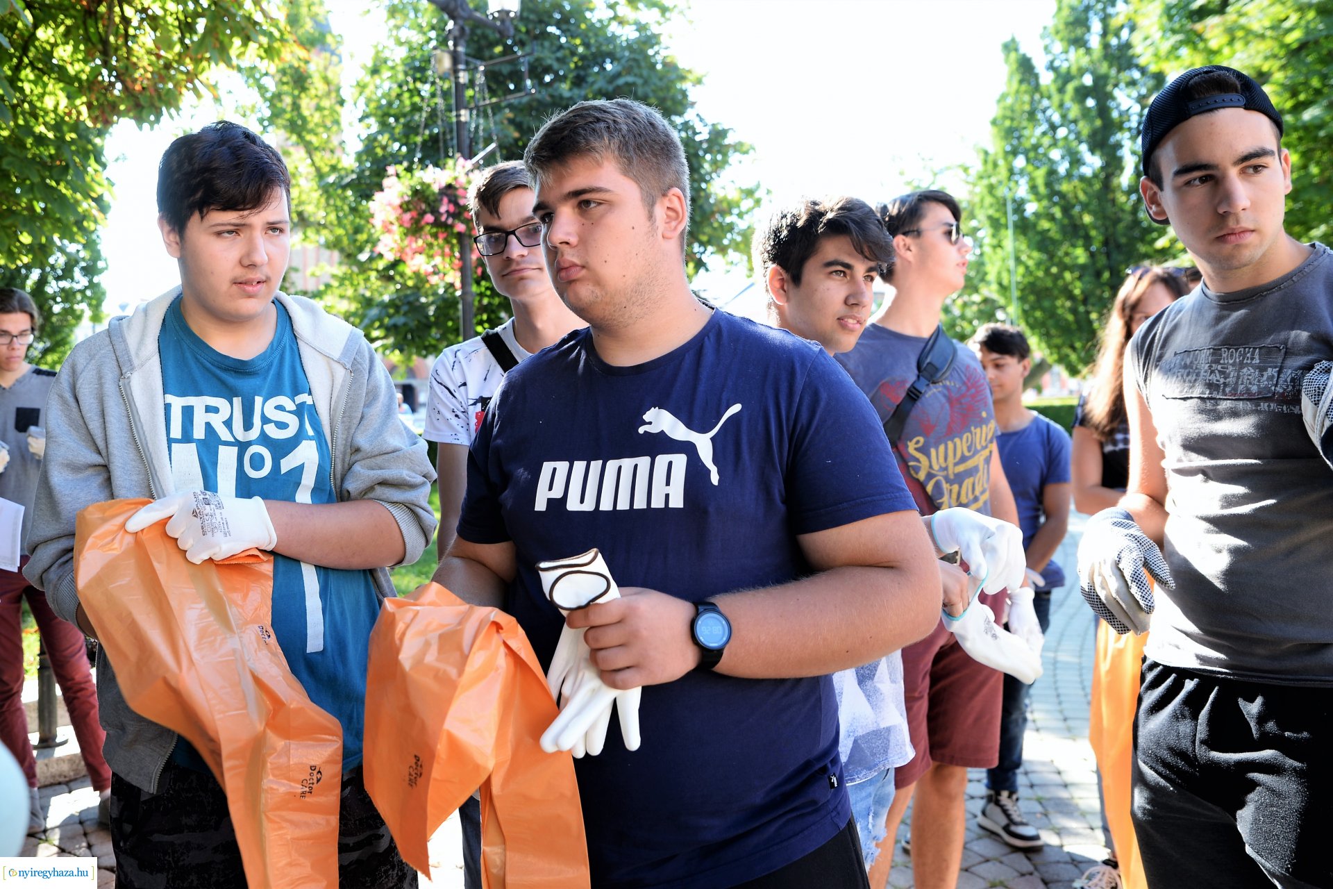 Hulladékgyűjtési akció Nyíregyháza belvárosában