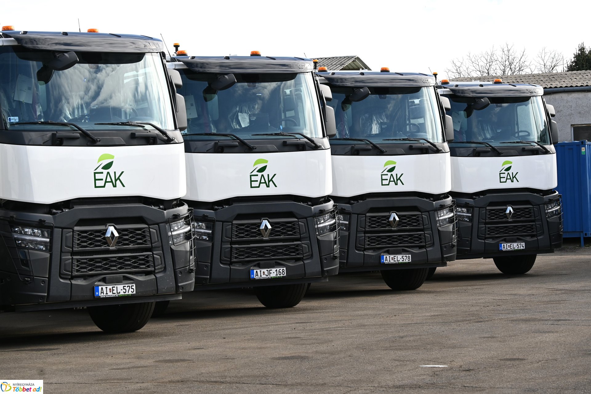 Hulladékgyűjtő gépjárművek átadó ünnepsége