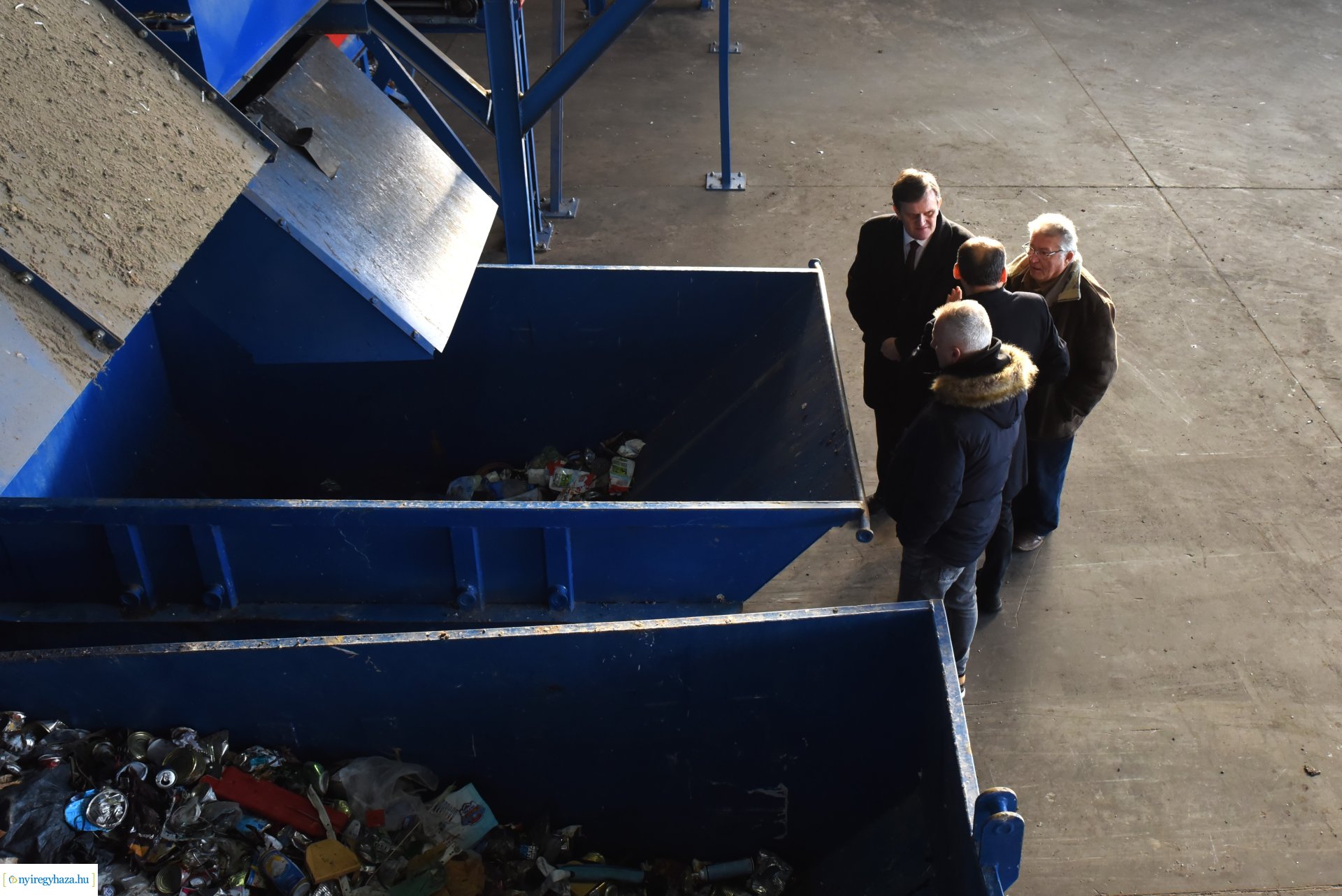 Hulladékkezelő csarnokot adtak át Nyíregyházán