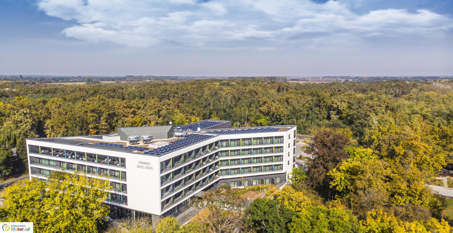 Hunguest Hotel Sóstó a magasból