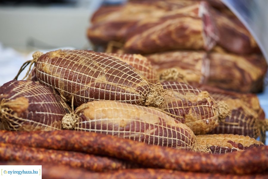 Húsvét előtt a Búza téri piacon - 2021 03 31