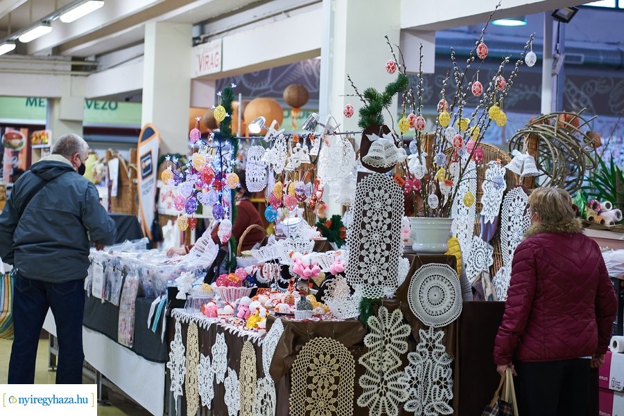 Húsvét előtt a Búza téri piacon - 2021 03 31
