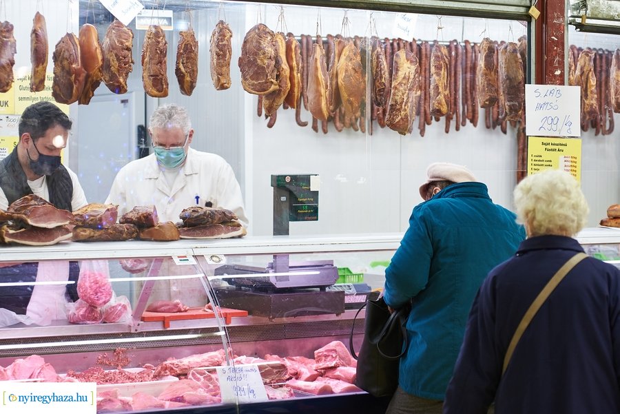 Húsvét előtt a Búza téri piacon - 2021 03 31